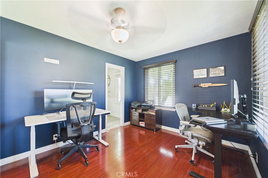 Building Photo - 8412 San Marino Dr
