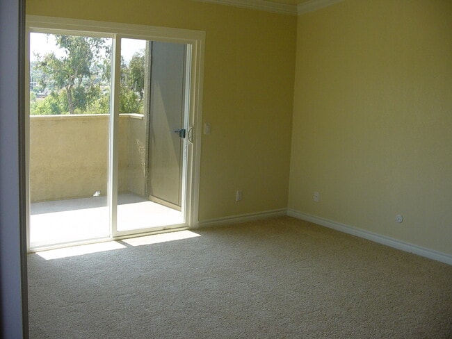 Building Photo - 5022 Los Morros Way