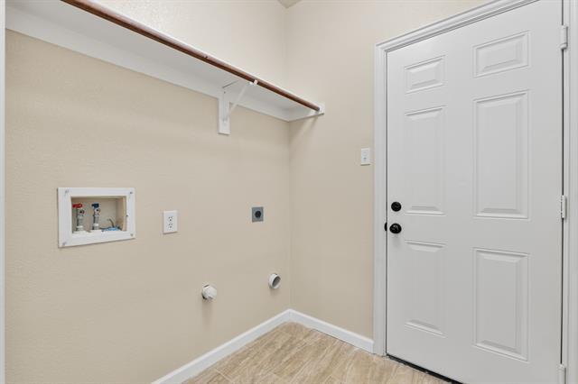 Building Photo - 1604 Teakwood Dr