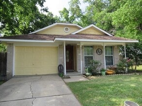 Building Photo - 3115 Lorikeet St