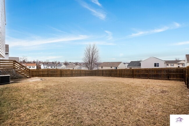 Building Photo - PENDING