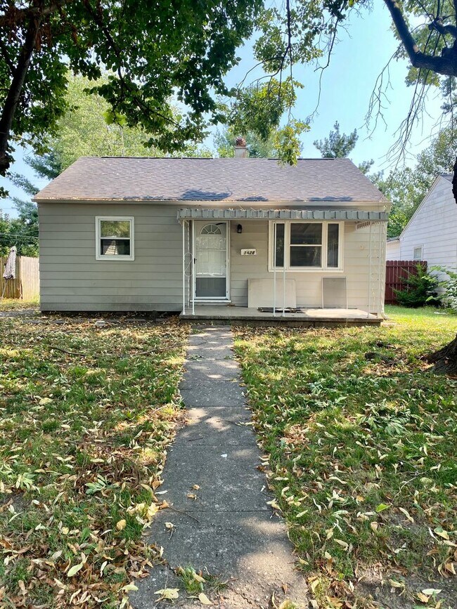 Building Photo - 2 Bedroom Home Located Near Lafayette Country Club!