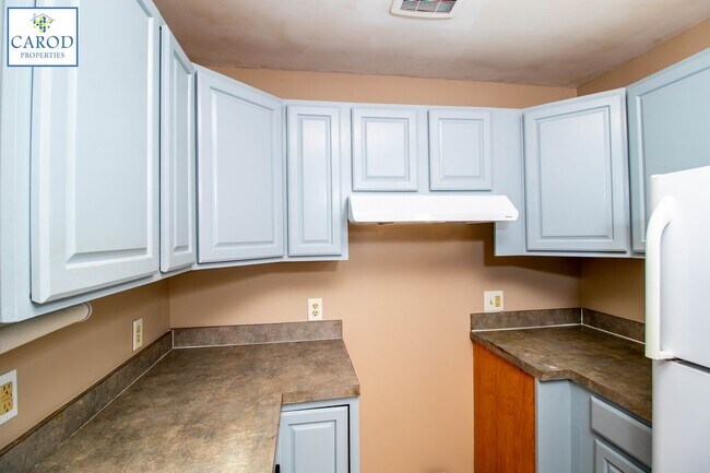 Building Photo - Cozy Cottage Near Uptown Charlotte