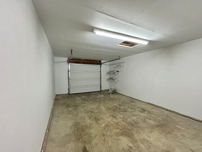 Building Photo - 2778 Cambridge St