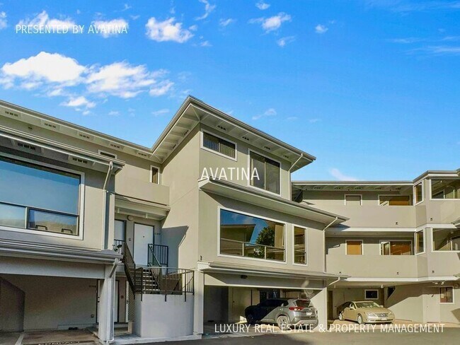 Building Photo - 1629 Waikahalulu Ln