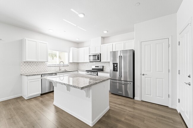 Building Photo - 3814 Fong Ranch Rd