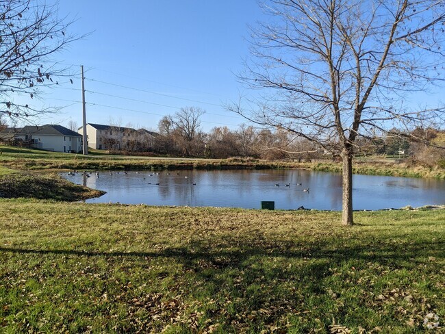 Building Photo - Goldfinch Meadows