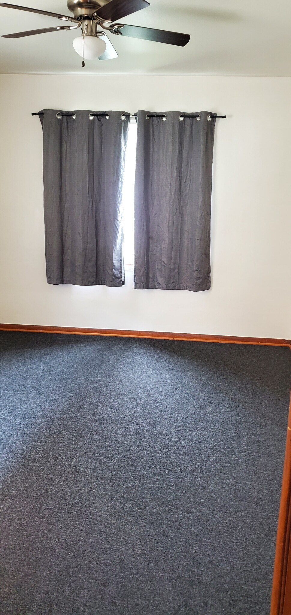 Bedroom 2 - 4200 Ridge Rd