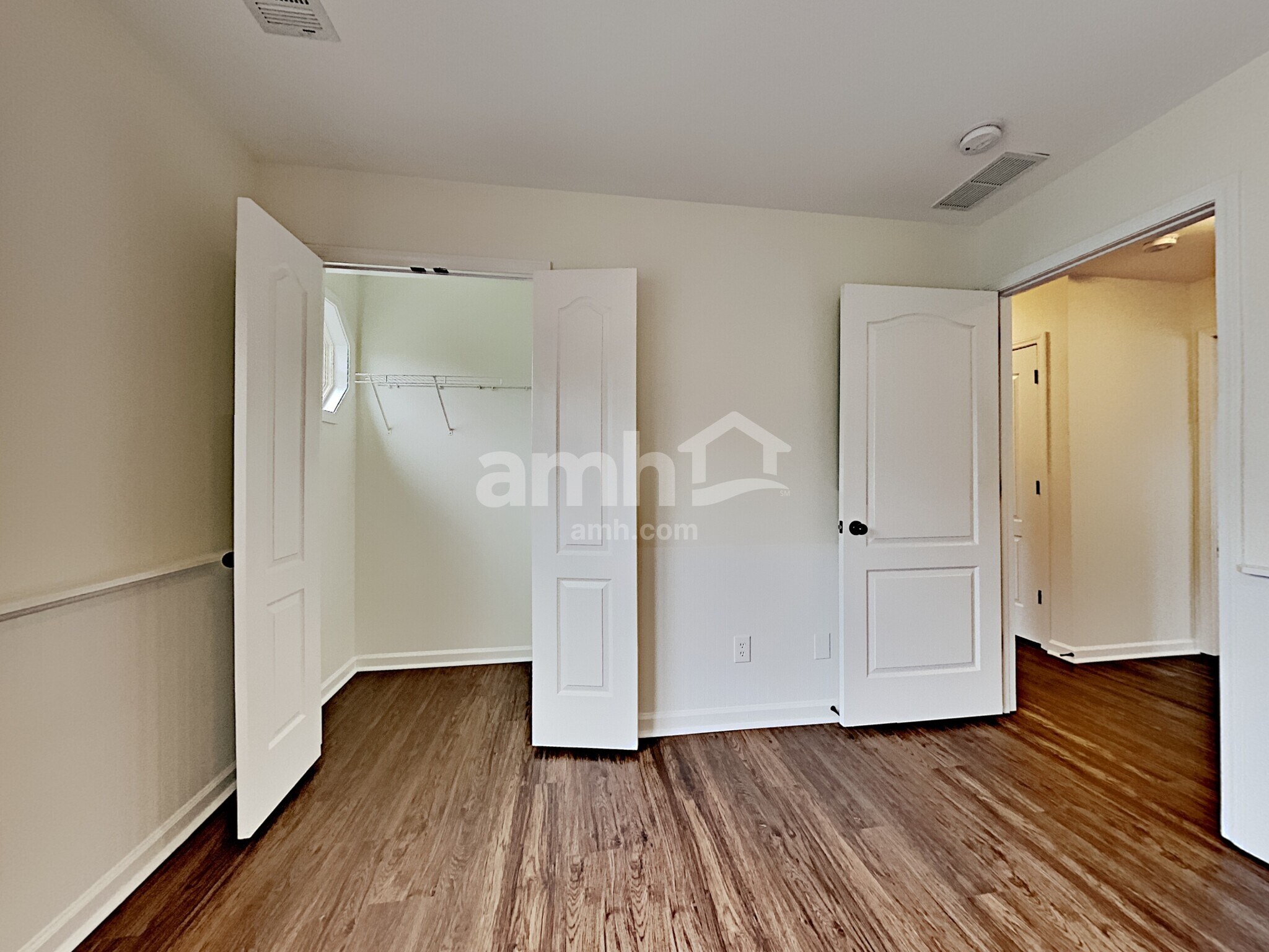 Building Photo - 826 Durham Ct