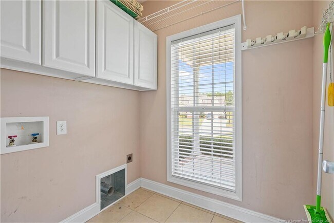 Building Photo - 5324 Anna Belle Ln