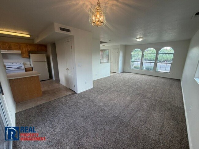 Building Photo - 1115 N 1570 W