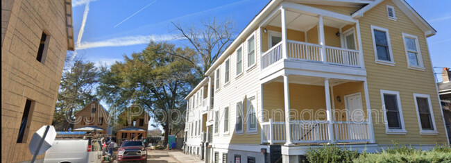 Building Photo - 2 Father Grants Ct