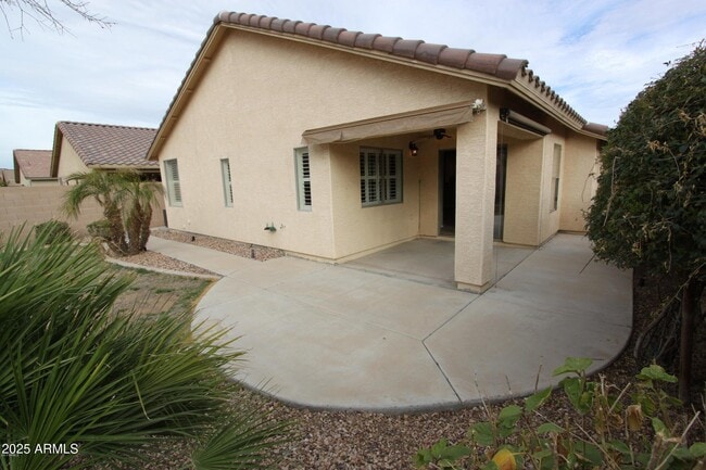 Building Photo - 45059 Paraiso Ln