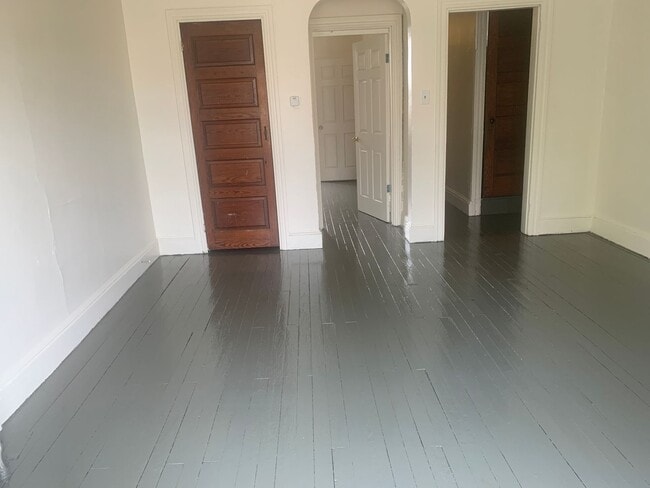 Building Photo - Available Now! York City SD