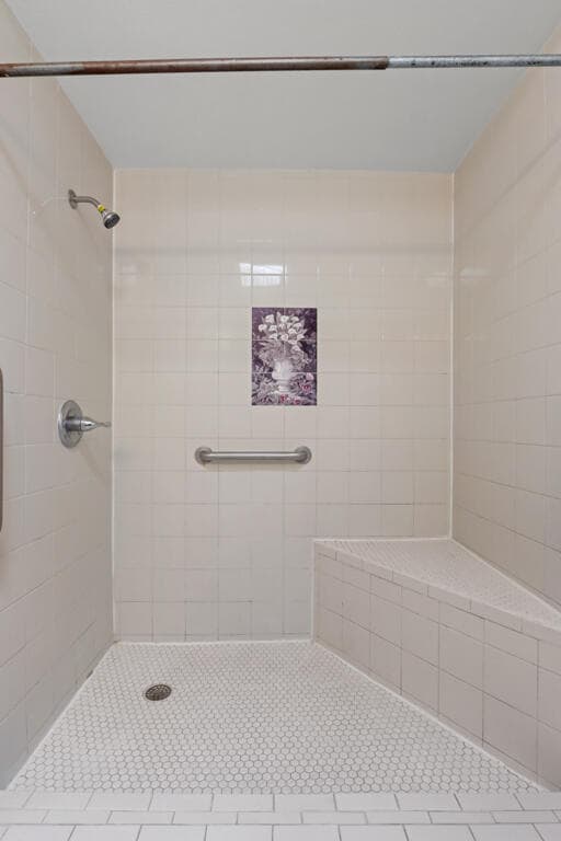 Building Photo - 1600 Sumac Dr