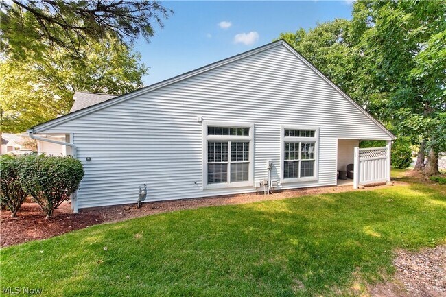 Building Photo - 1139 Lake Meadow Ln