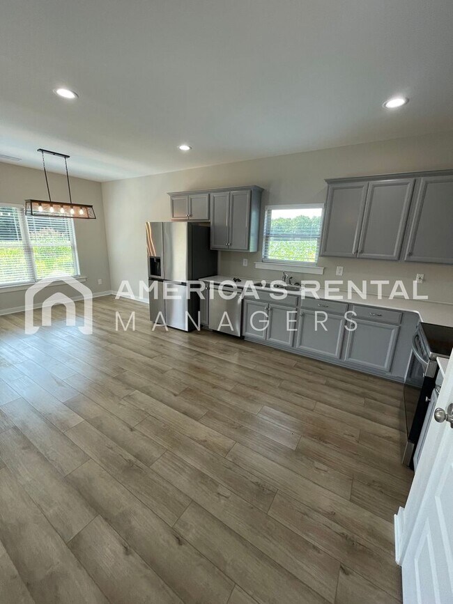 Building Photo - Home for Rent in Jasper, AL!!!  View with 48 Hours Notice!