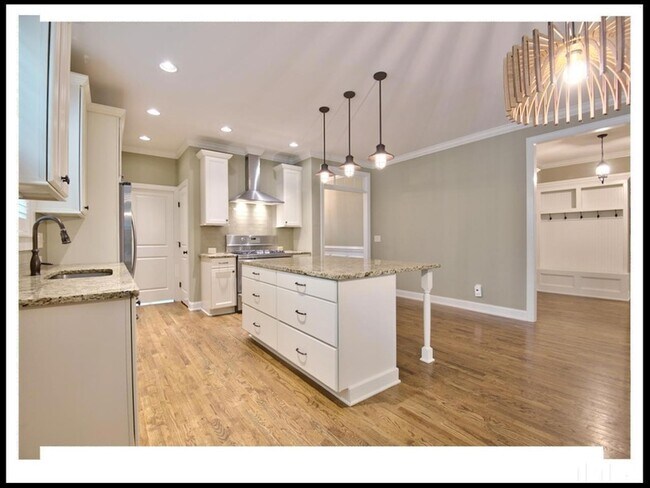 Building Photo - 442 N Serenity Hill Cir