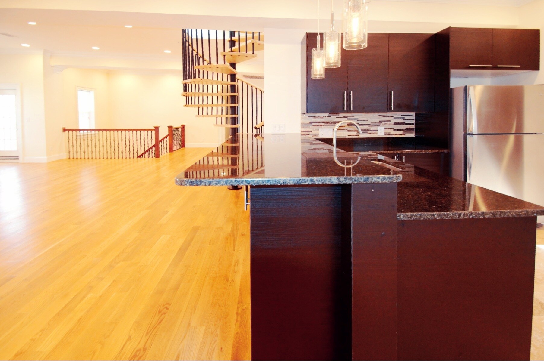 Building Photo - 78 Browne St