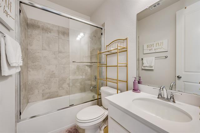 Building Photo - 1524 Buckthorn Rd