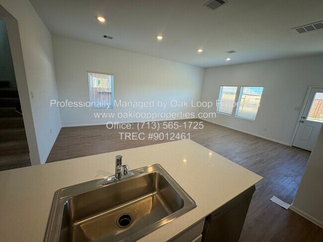 Building Photo - 18635 Gravago Ln