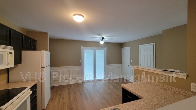 Building Photo - 553 Highland Towne Ln