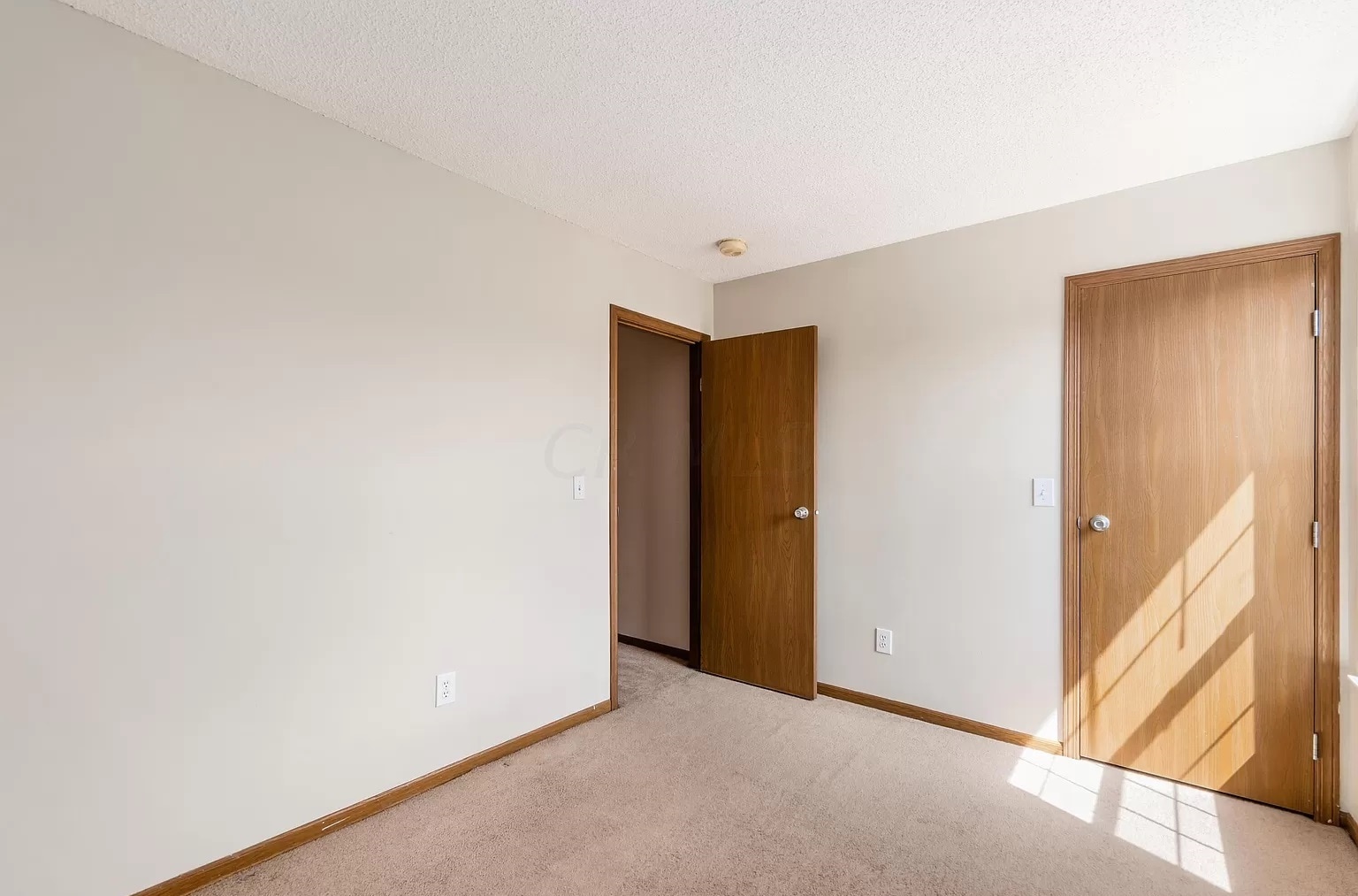 Building Photo - 5651 Barney Ln