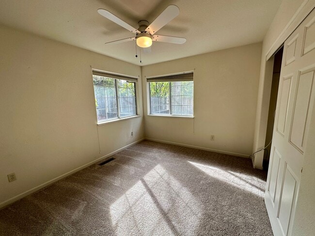 Building Photo - Downtown Nevada City Home Walking Distance...