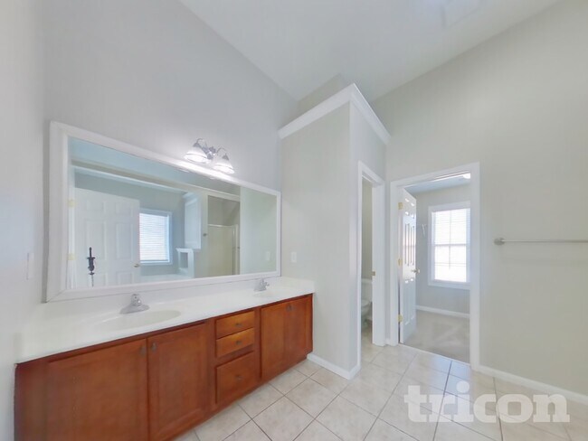 Building Photo - 116 Fate Ct