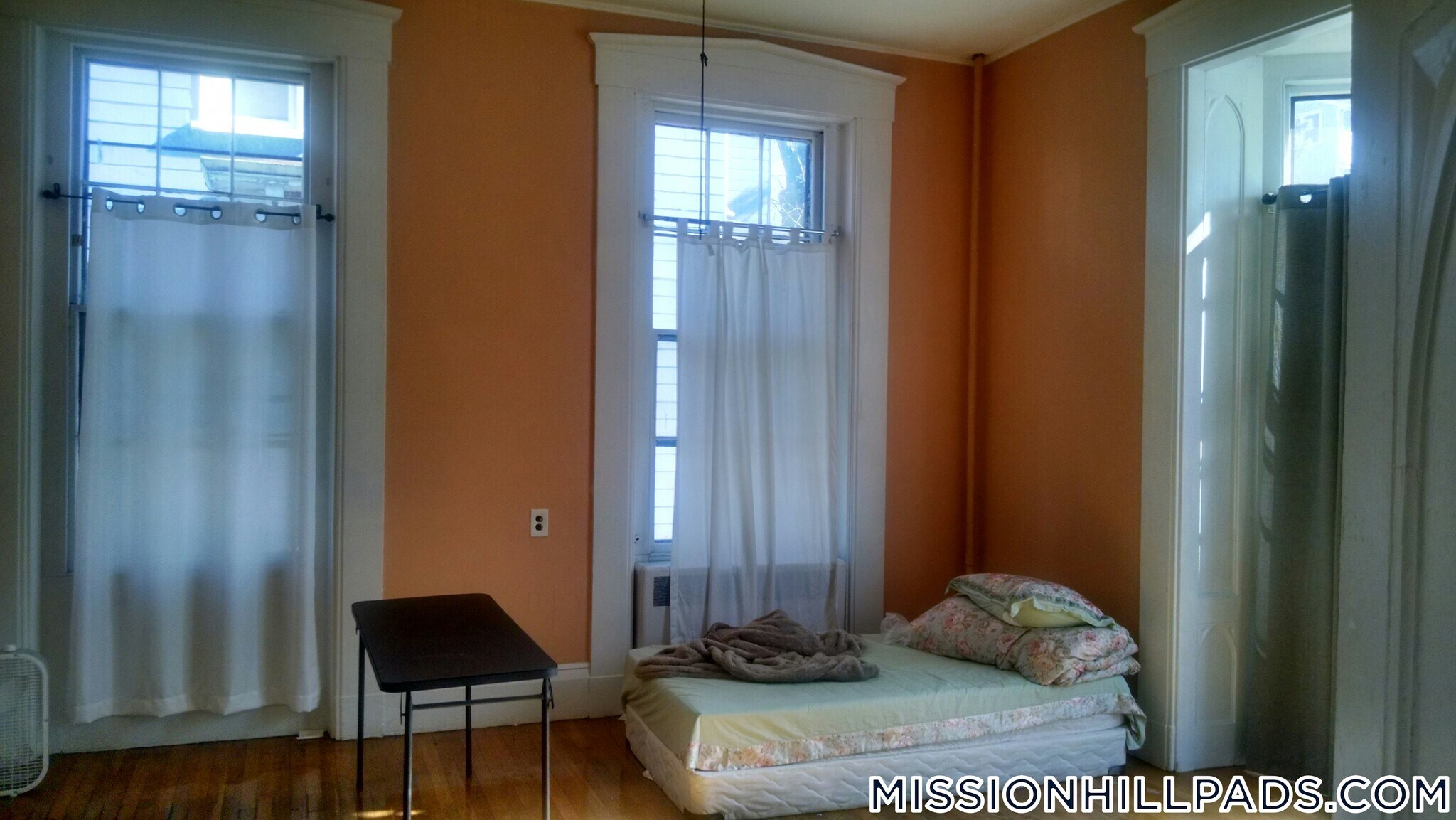 Building Photo - 139 Hillside St