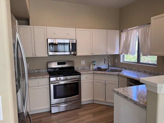Building Photo - 3977 Los Milagros Ave