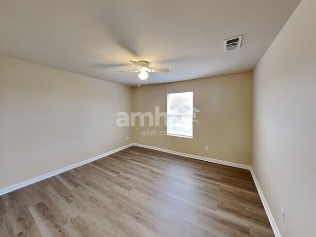 Building Photo - 1040 Fulman Rd