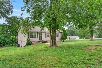 Building Photo - 235 Savely Dr