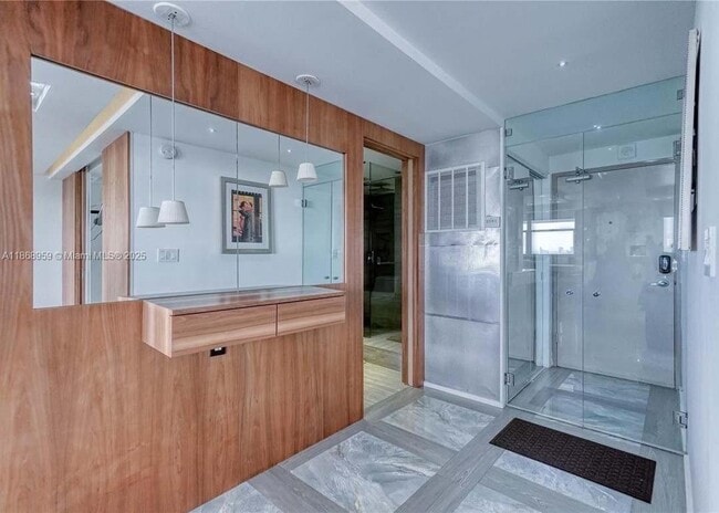 Building Photo - 401 Ocean Dr