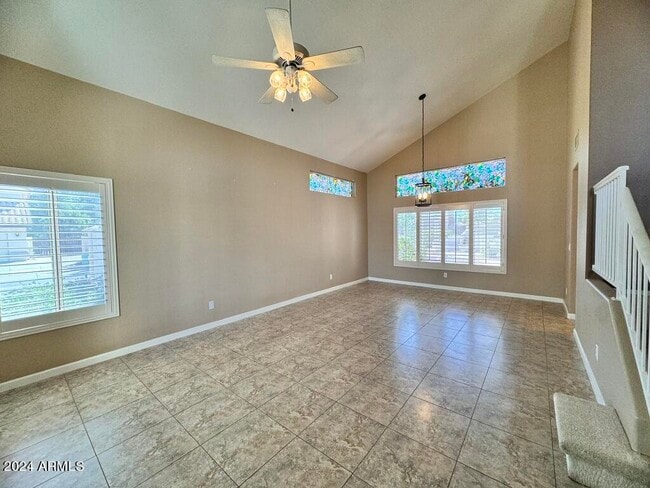 Building Photo - 1873 W Falcon Dr