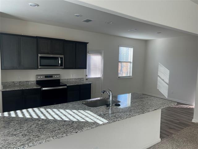 Building Photo - 135 Morning Glory Dr