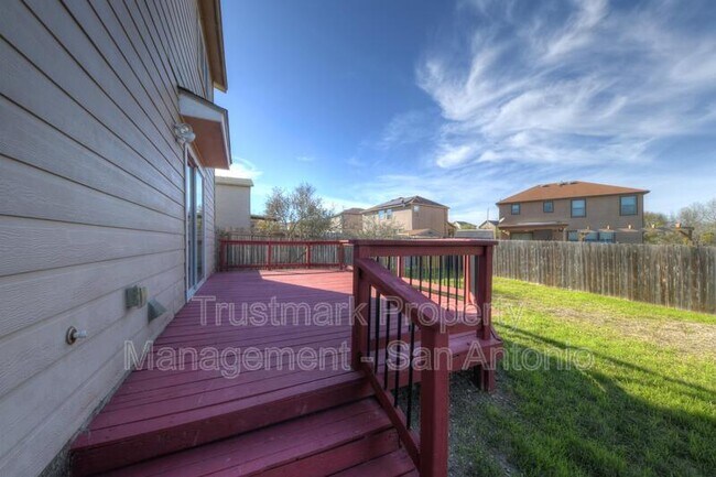 Building Photo - 7927 Horse Hollow