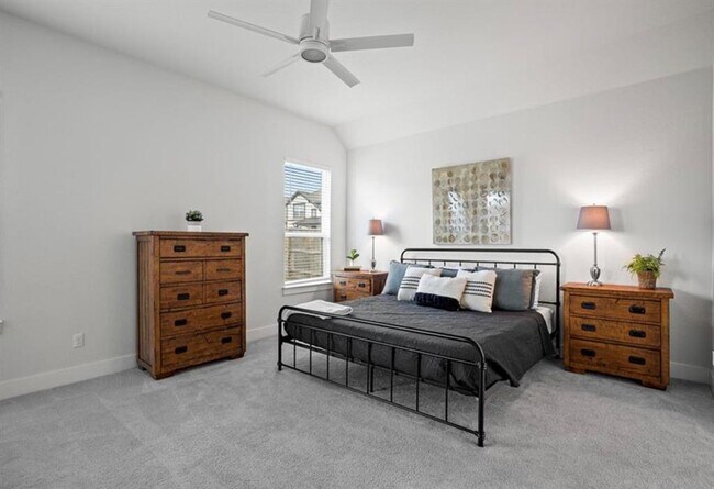 Building Photo - 112 Crimson Sky Ct