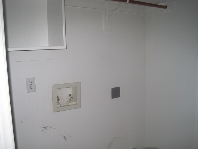 Building Photo - 3205 Sedgefield Pines Ln