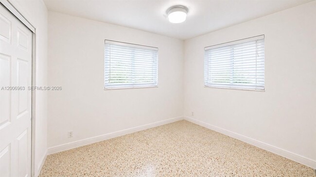 Building Photo - 3630 Percival Ave