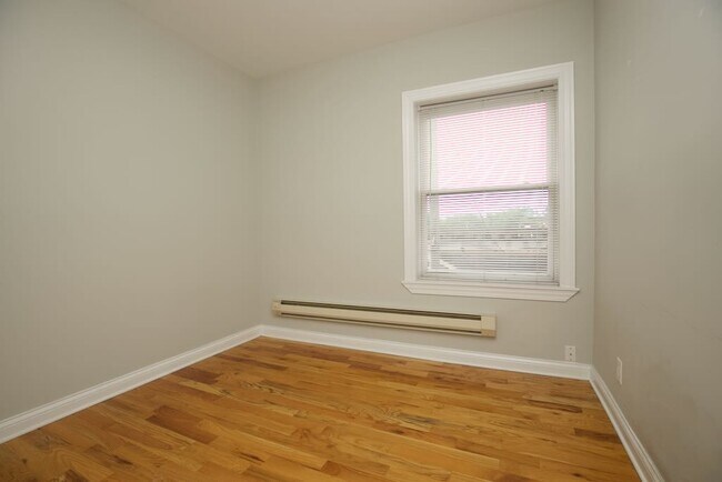 Building Photo - 4303 N Wolcott
