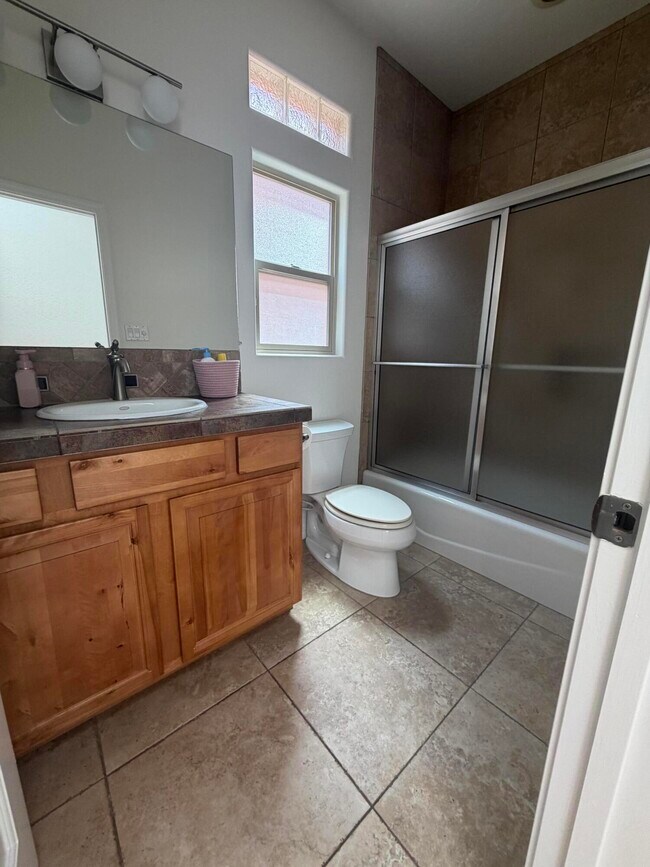 Building Photo - 6531 Agave Verde Way NE