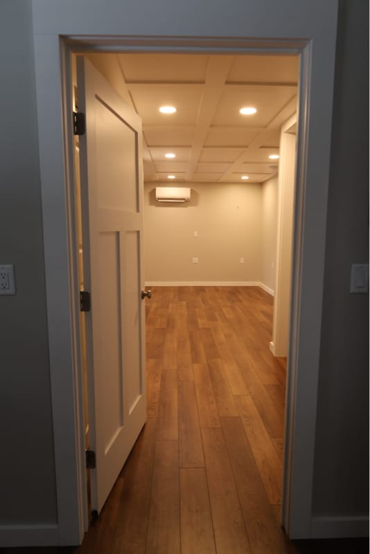 Building Photo - 15 Maplewood Dr