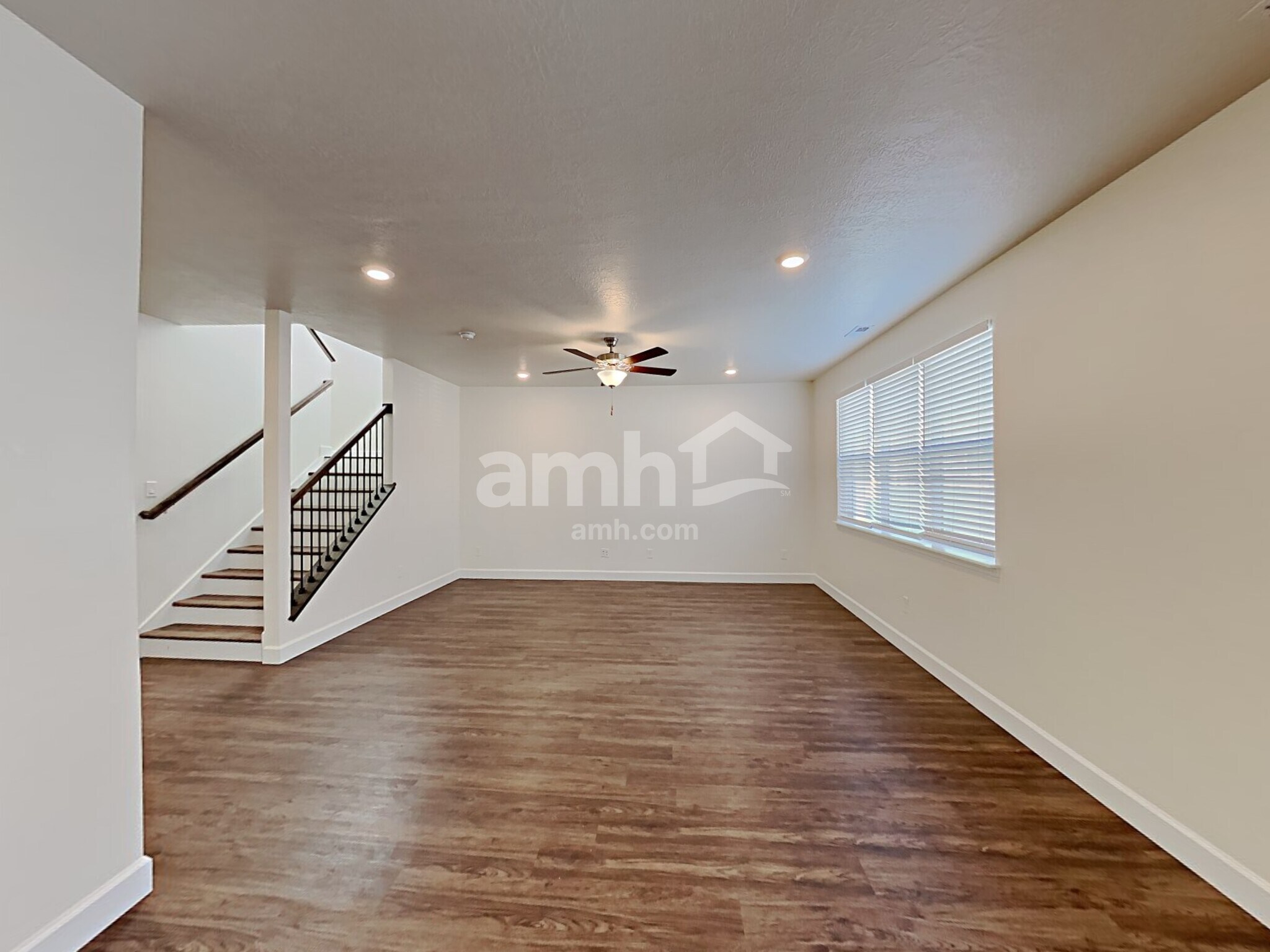 Building Photo - 2389 Surry Way