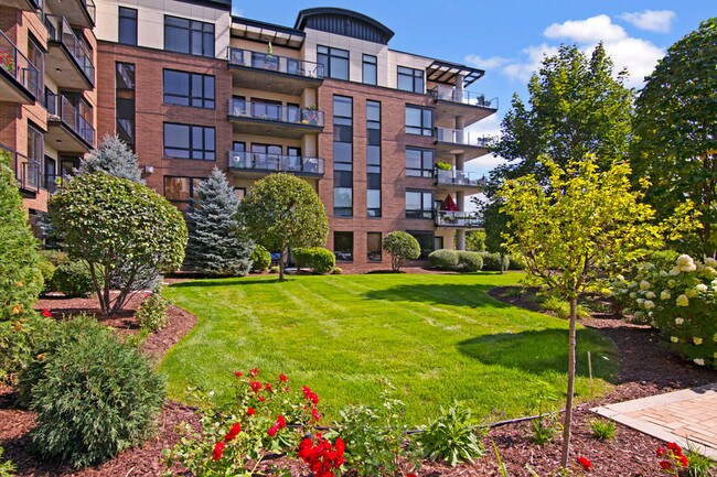 The Mist On Lake Minnetonka Spring Park Mn Apartment Finder