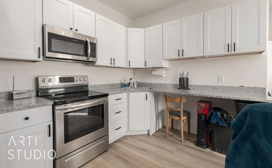 Building Photo - 1815 E Yant Flat Dr