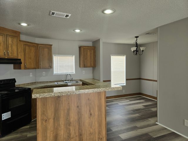 Building Photo - 218 Magnolia Ln