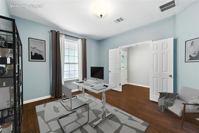 Building Photo - 105 Hal Sutton Cove