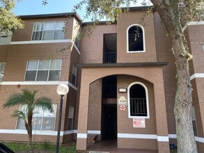Building Photo - 4560 Commander Dr