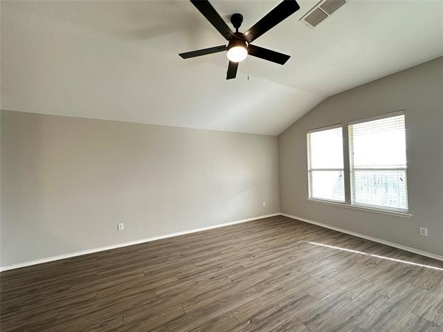 Building Photo - 1129 April Springs Dr